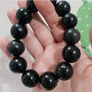 NWOT obsidian 17mm bracelet